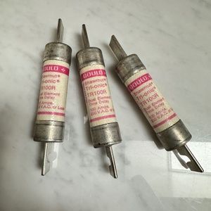 Lot of 3 Gould Shawmut TR100R Tri-onic Dual Element Time Delay Fuse 100A 250VAC